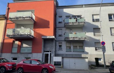 Luxembourg-Gasperich, A VENDRE, appartement 2 chambres à coucher avec emplacement de parking, 865.000 EUR